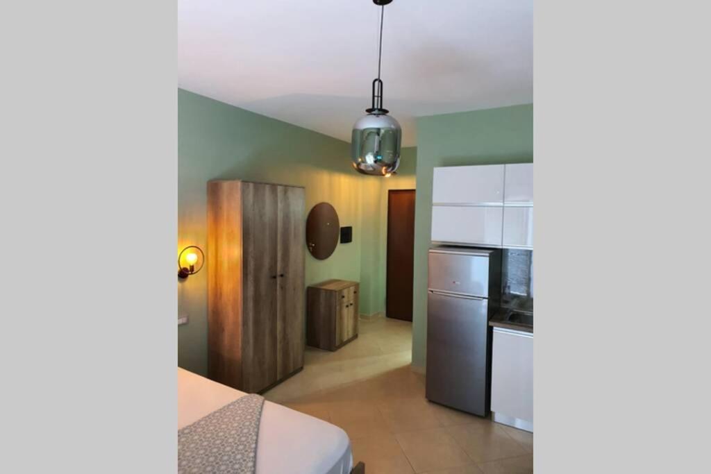 Darla Sea View Apartment Влёра Экстерьер фото