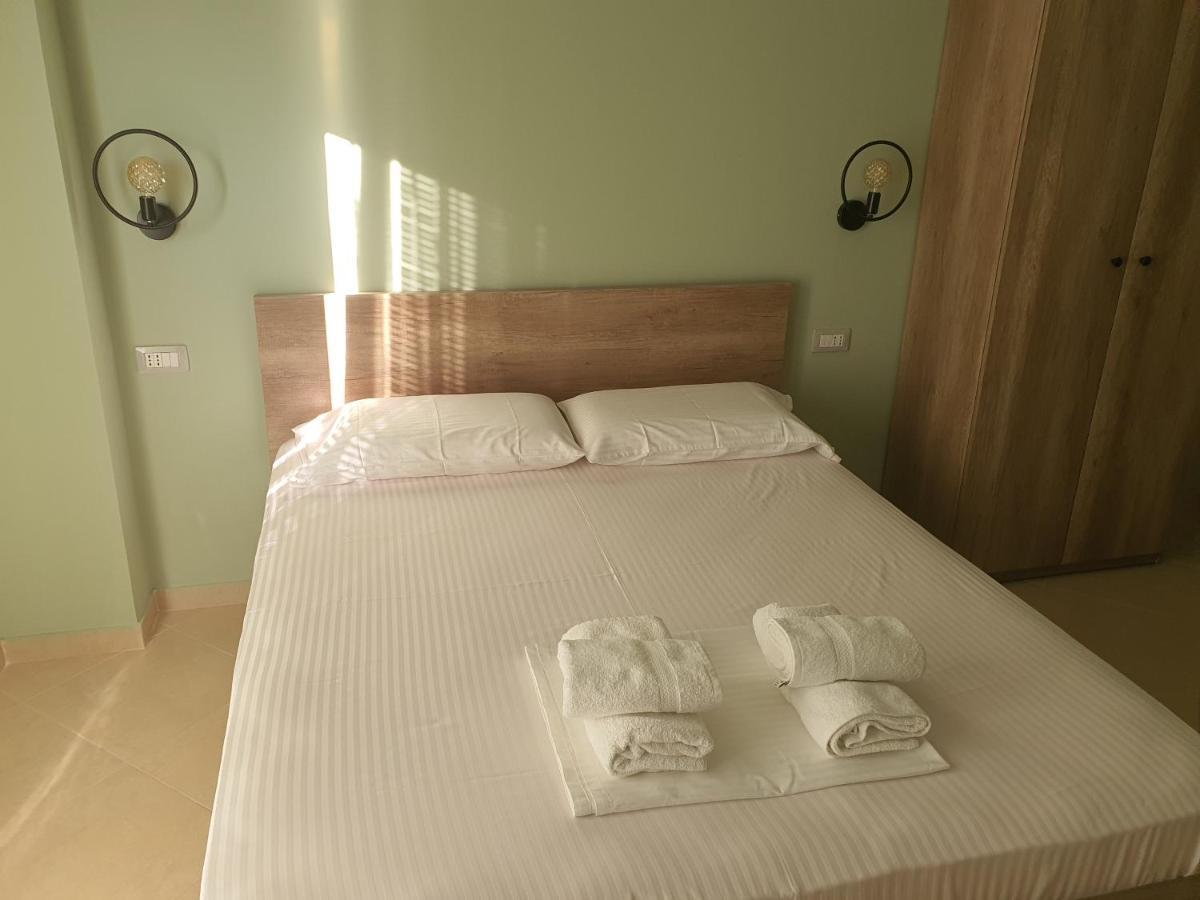 Darla Sea View Apartment Влёра Экстерьер фото