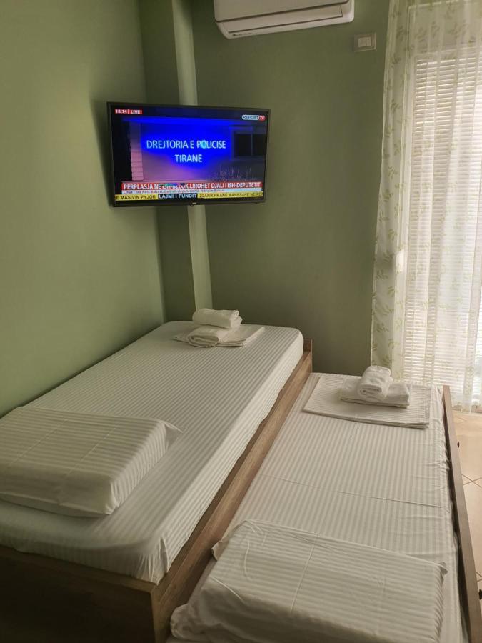 Darla Sea View Apartment Влёра Экстерьер фото