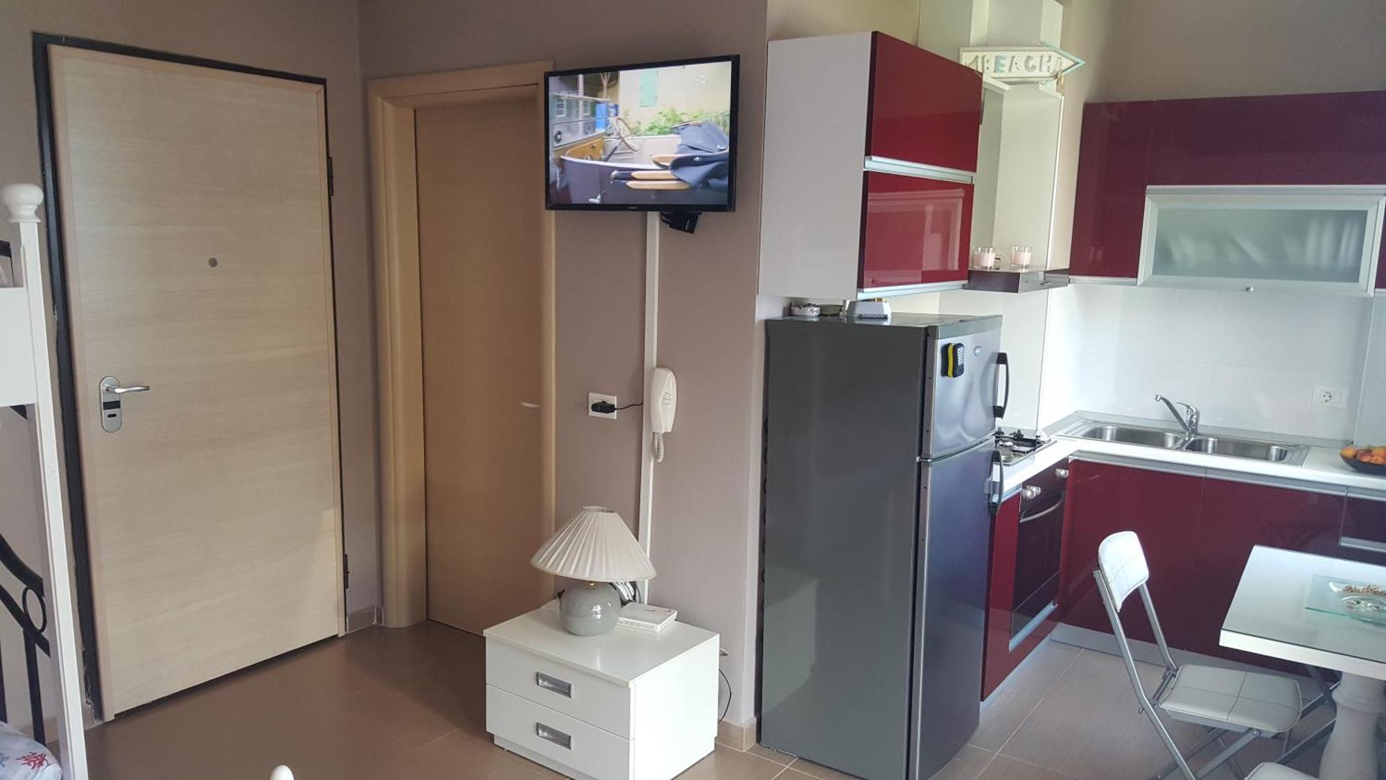 Darla Sea View Apartment Влёра Экстерьер фото